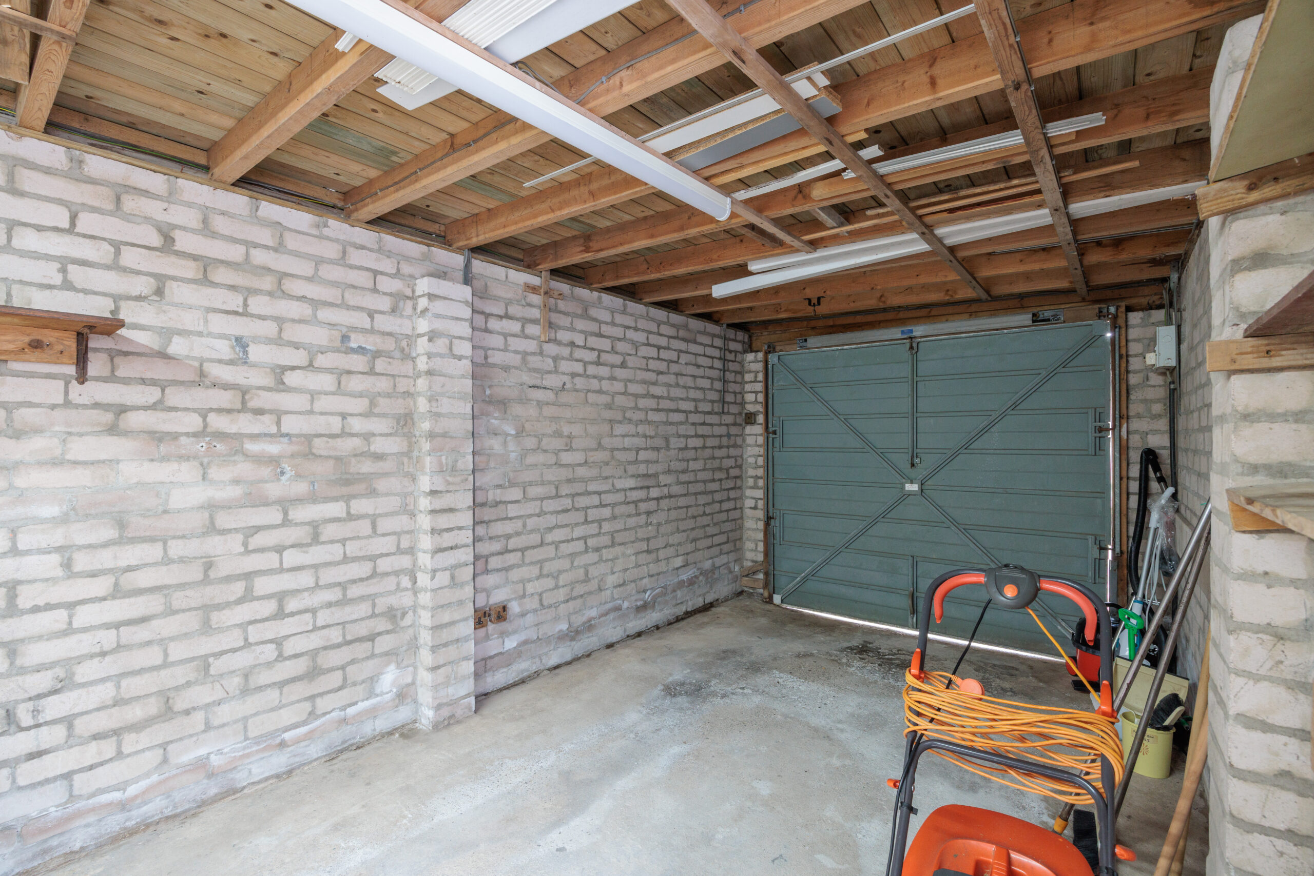 11_garage-2
