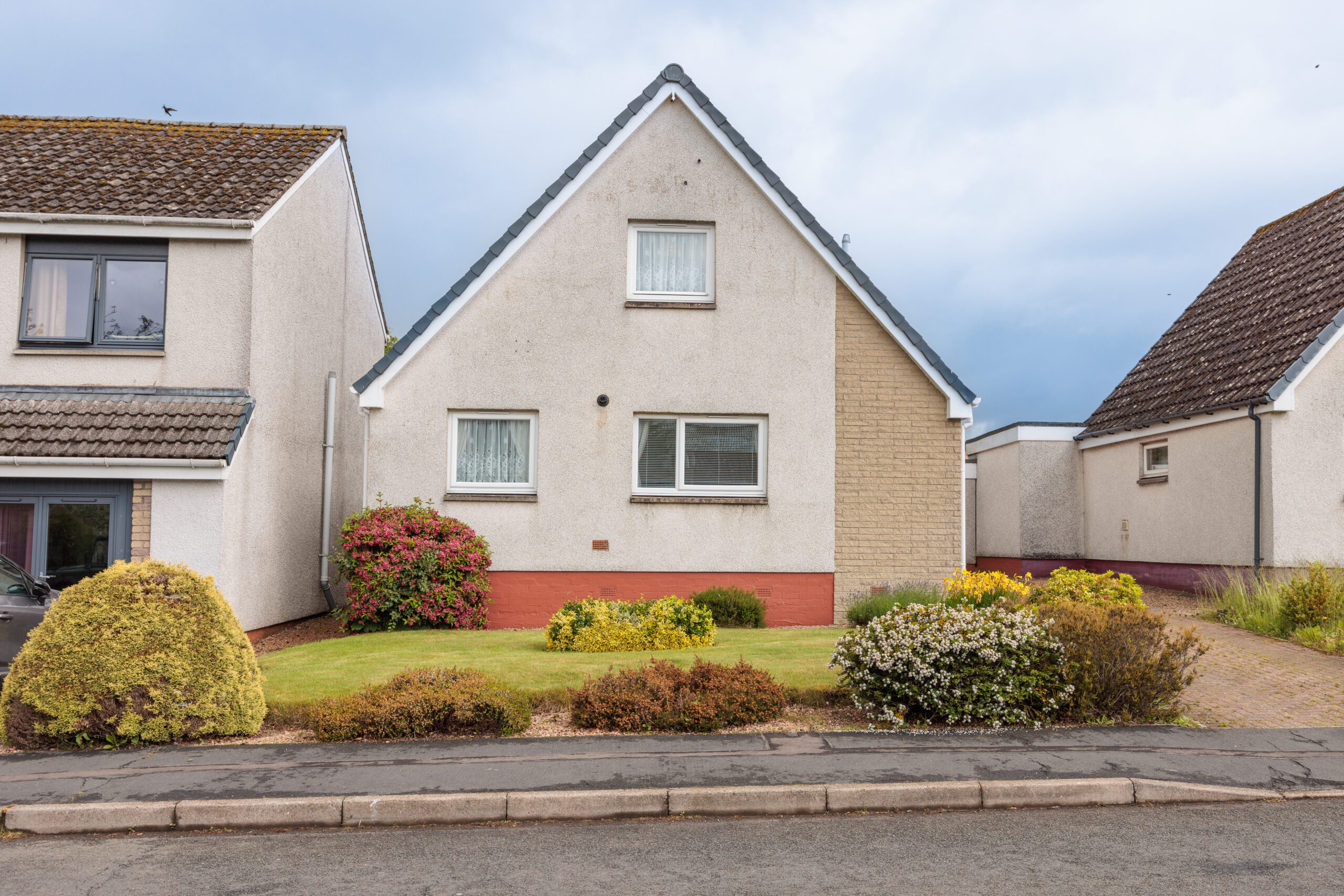 8 Woodend Drive, Northmuir, Kirriemuir, DD8 4TF