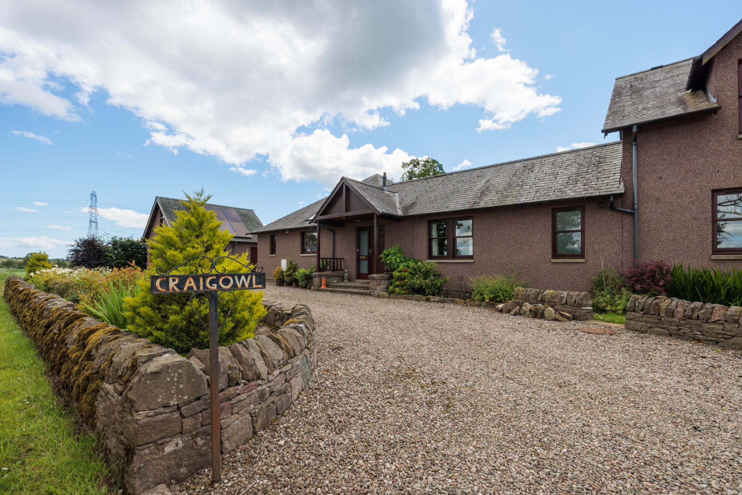 01_exterior-4 – outside house