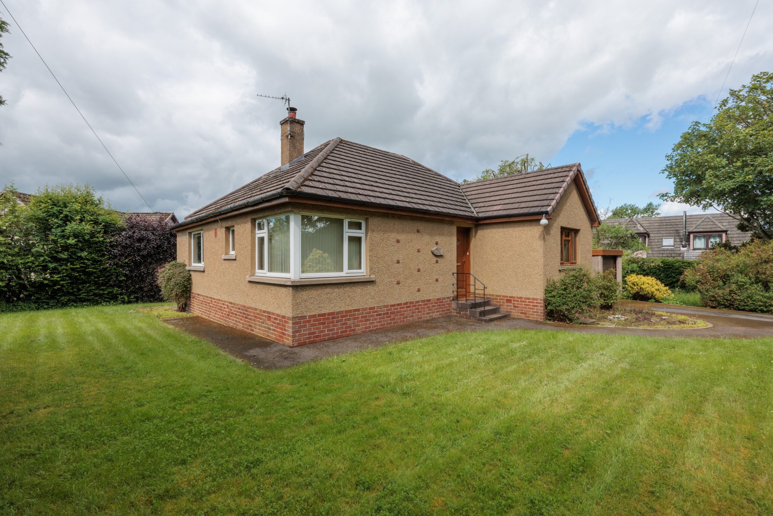 Croft-na-Choille, Golf Road, Northmuir, Kirriemuir, DD8 4PY