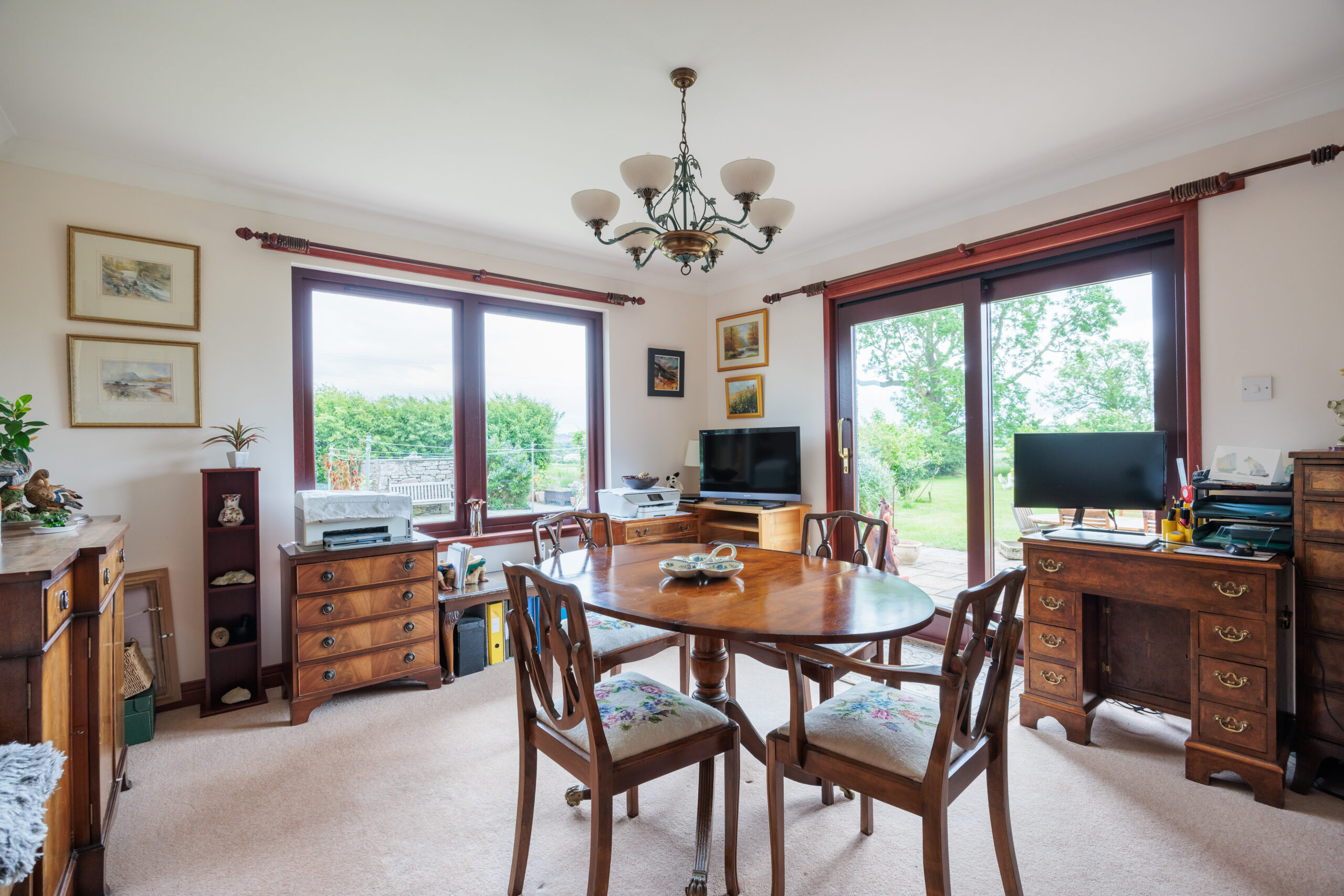 03_kitchen-utility-dining-2