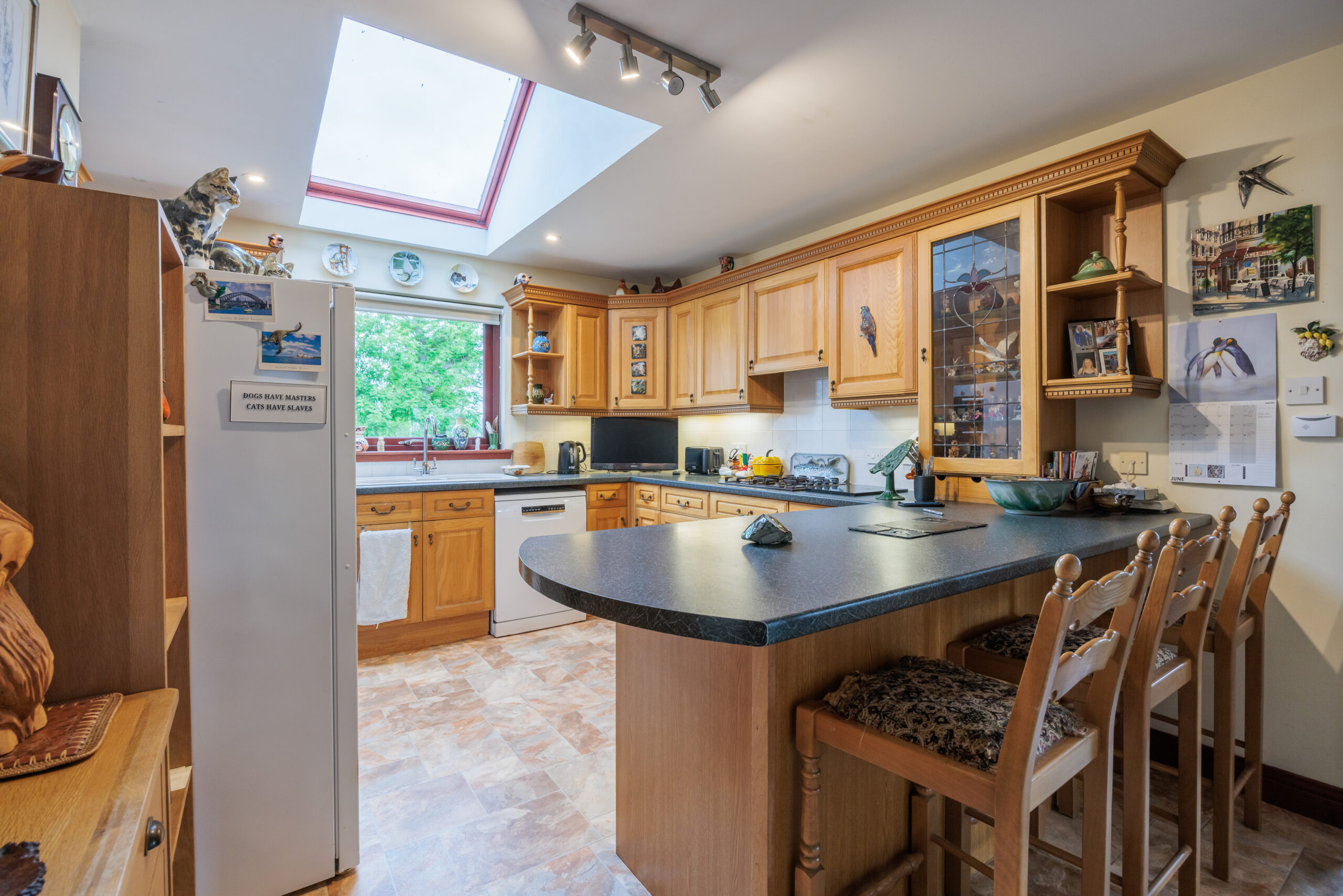 03_kitchen-utility-dining-5 – kitchen